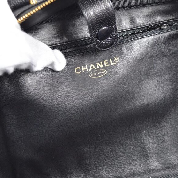 Chanel Black Calfskin Timeless Lunch Box Vanity 24 2way Handbag 48707 - Picture 3 of 13